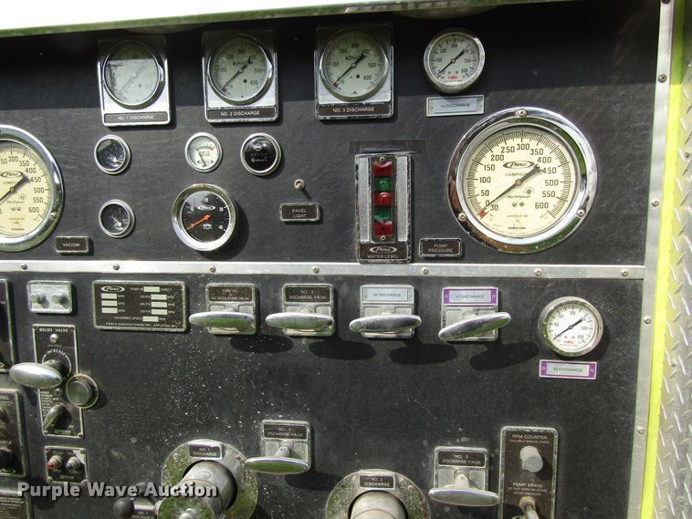 image for item GQ9132 1980 Chevrolet CC7D042  pumper fire truck