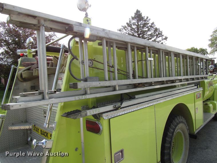 image for item GQ9132 1980 Chevrolet CC7D042  pumper fire truck