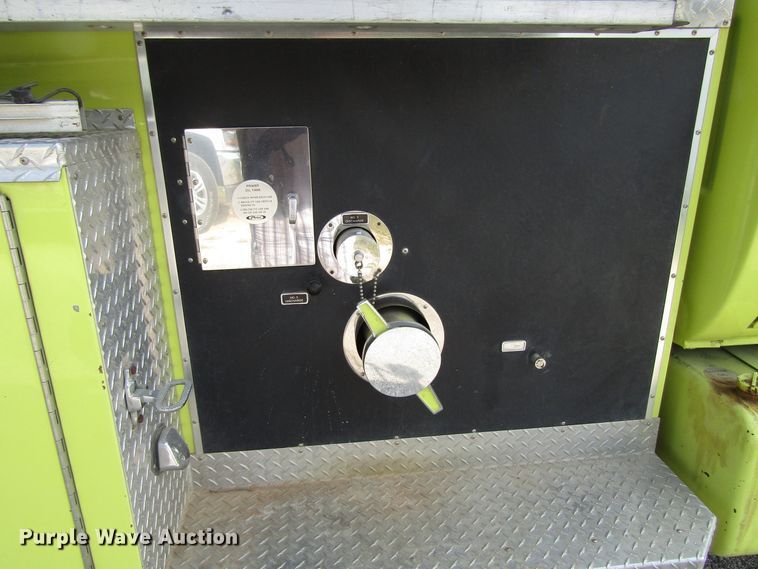 image for item GQ9132 1980 Chevrolet CC7D042  pumper fire truck