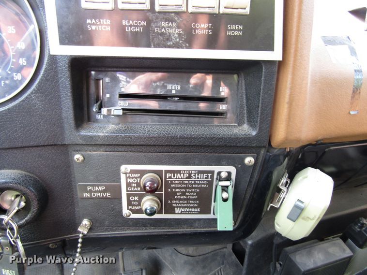 image for item GQ9132 1980 Chevrolet CC7D042  pumper fire truck