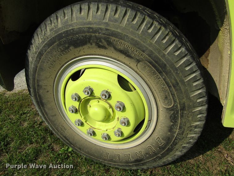 image for item GQ9132 1980 Chevrolet CC7D042  pumper fire truck