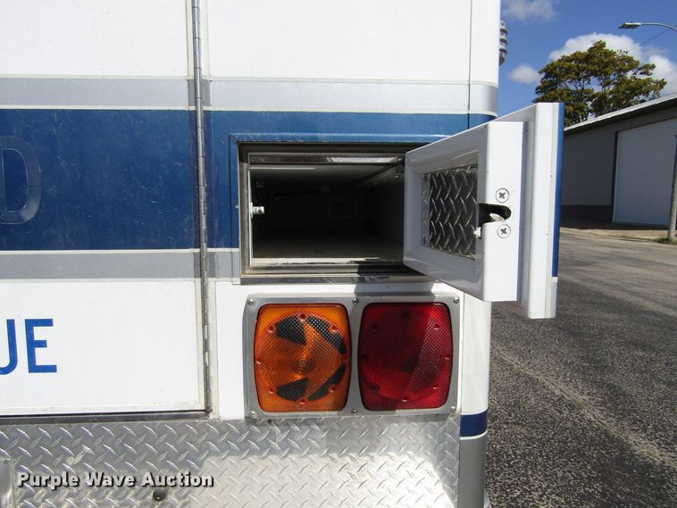 image for item GQ9152 1992 Ford Econoline E350  ambulance