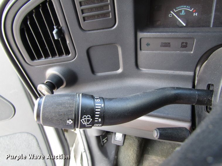 image for item GQ9152 1992 Ford Econoline E350  ambulance