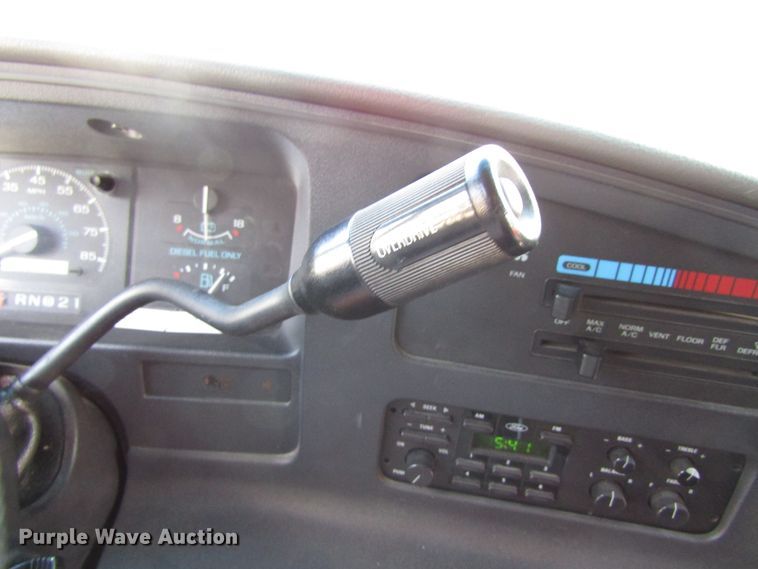 image for item GQ9152 1992 Ford Econoline E350  ambulance