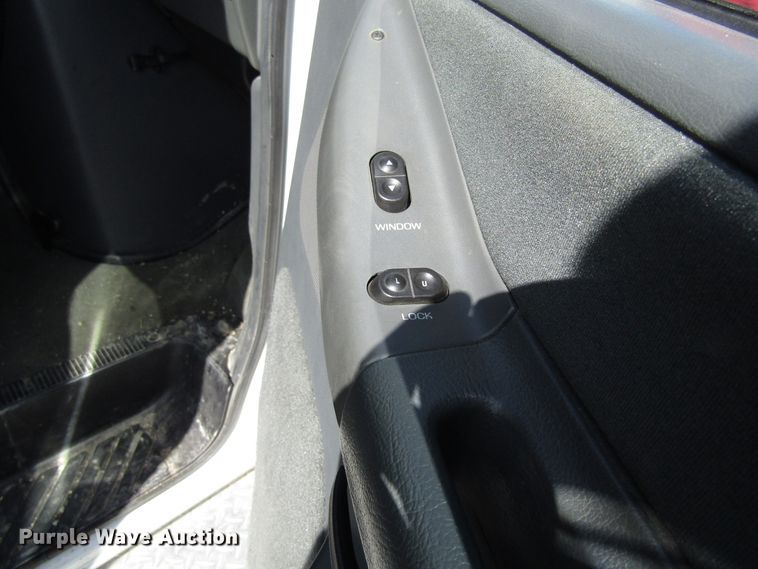 image for item GQ9152 1992 Ford Econoline E350  ambulance