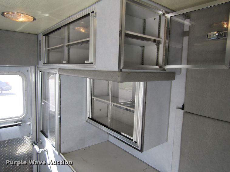 image for item GQ9152 1992 Ford Econoline E350  ambulance