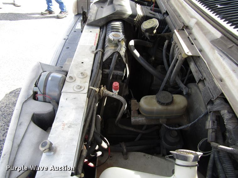 image for item GQ9152 1992 Ford Econoline E350  ambulance