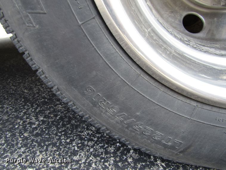 image for item GQ9152 1992 Ford Econoline E350  ambulance