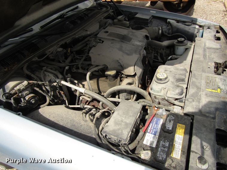 image for item GQ9164 2003 Ford Crown Victoria