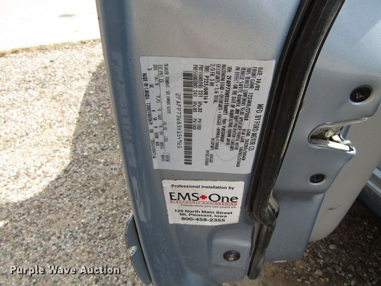 image for item GQ9164 2003 Ford Crown Victoria