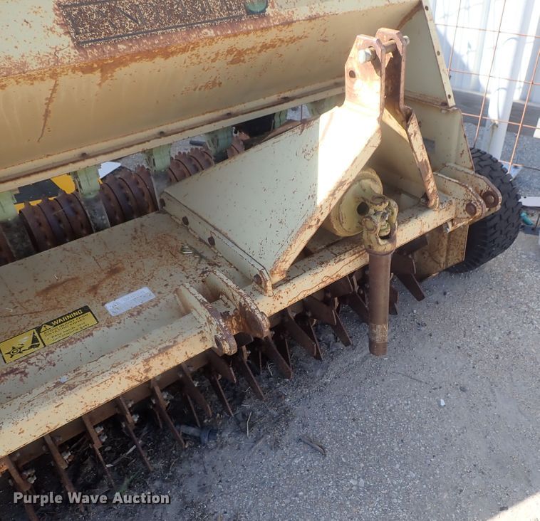 image for item GV9647 Land Pride 1548 seeder