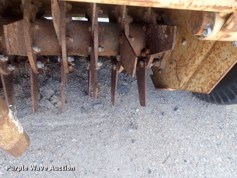 image for item GV9647 Land Pride 1548 seeder