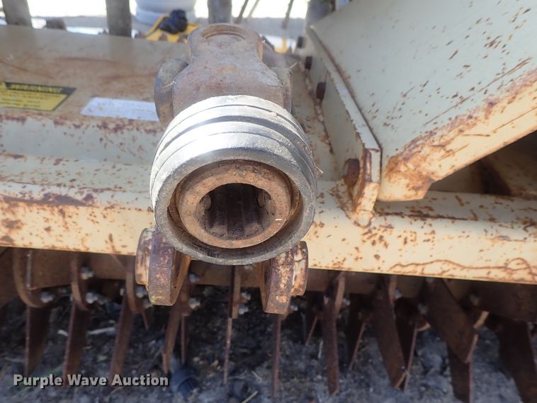 image for item GV9647 Land Pride 1548 seeder