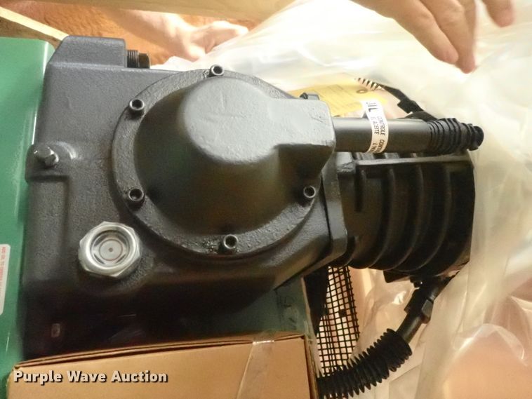 image for item GV9649 Speedaire 35WC50 air compressor