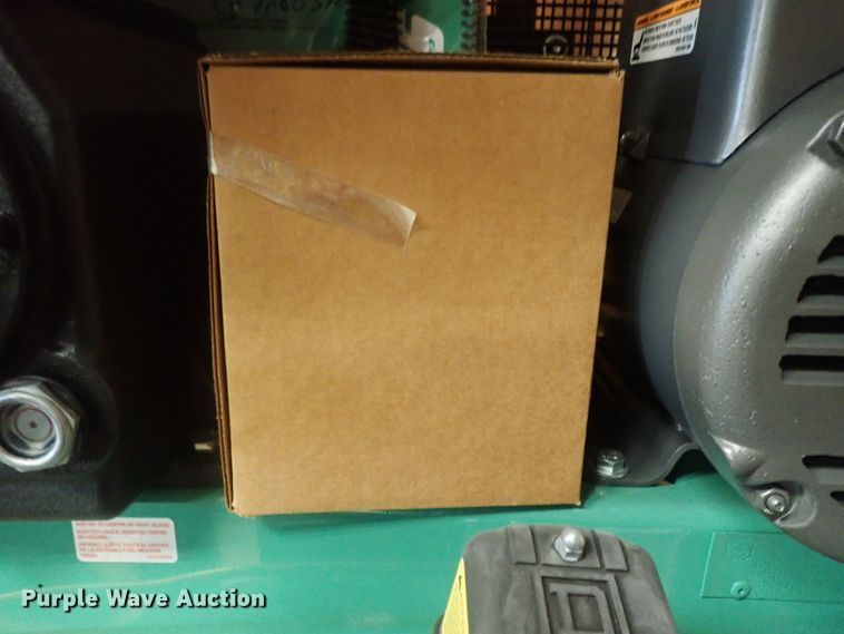 image for item GV9649 Speedaire 35WC50 air compressor