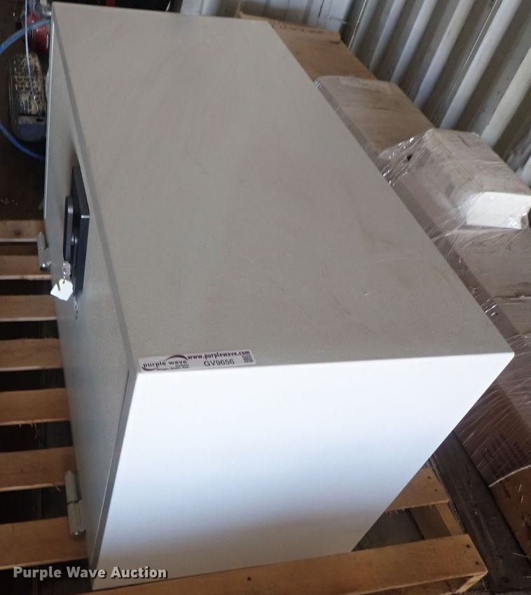 image for item GV9656 Sentry S8711 safe