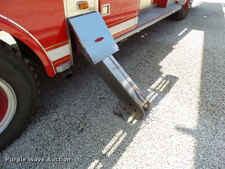 image for item GX9122 1974 International Snokel  ladder fire truck