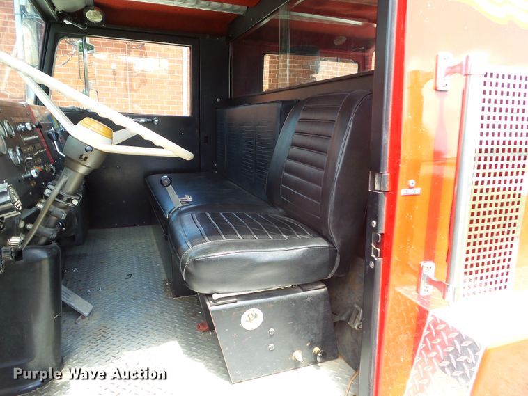 image for item GX9122 1974 International Snokel  ladder fire truck