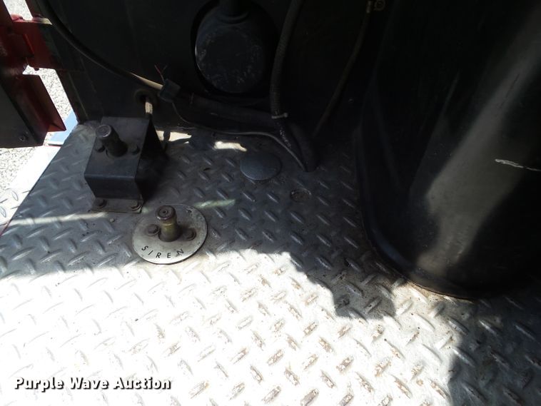 image for item GX9122 1974 International Snokel  ladder fire truck