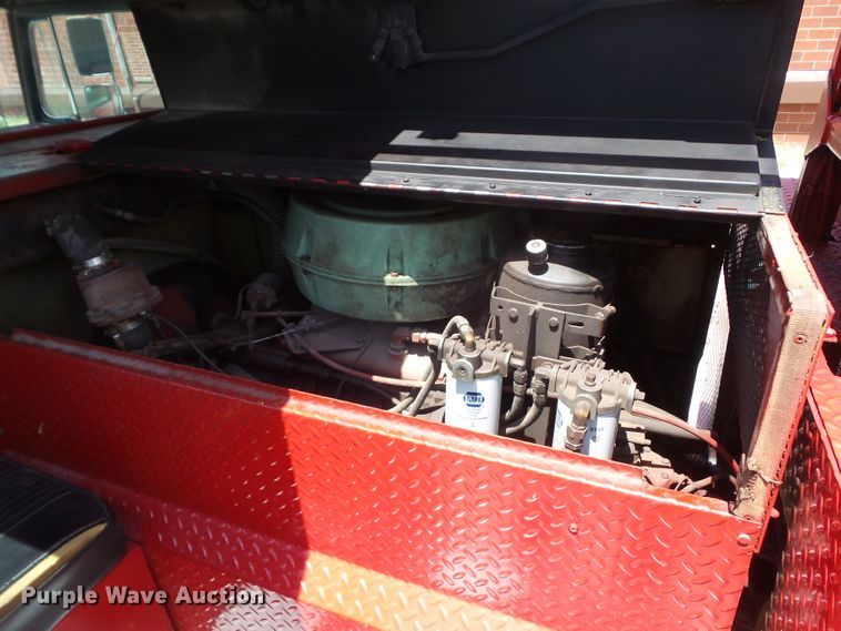 image for item GX9122 1974 International Snokel  ladder fire truck