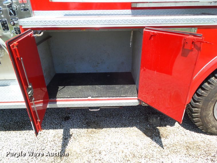 image for item GX9122 1974 International Snokel  ladder fire truck