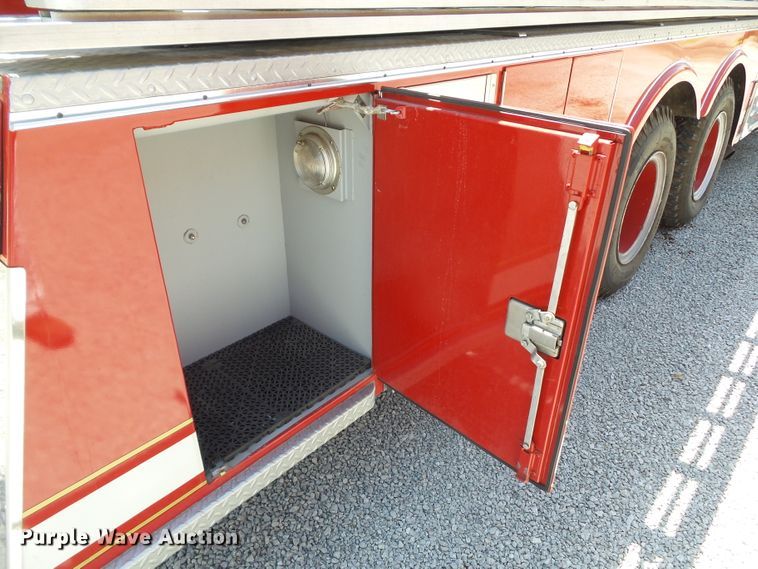 image for item GX9122 1974 International Snokel  ladder fire truck