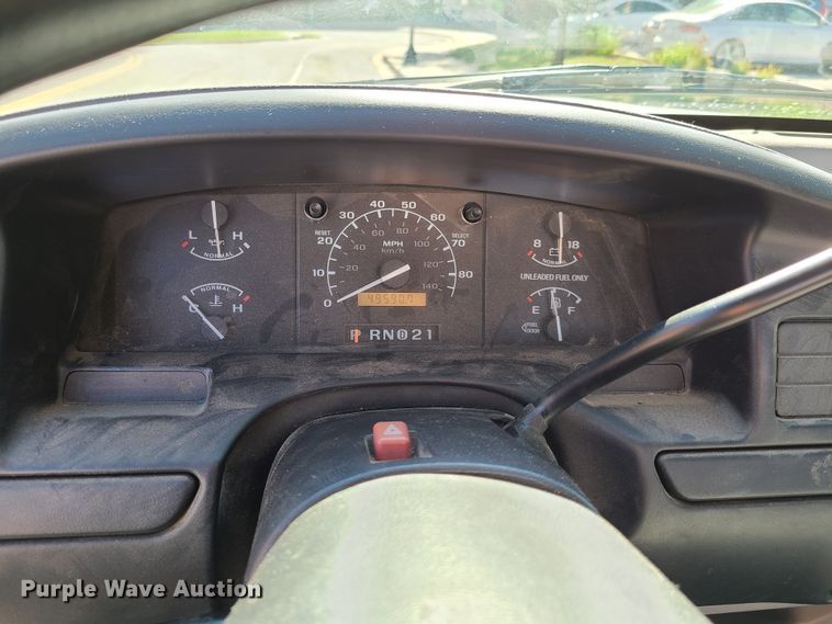 image for item GY9469 1996 Ford F250  pickup truck