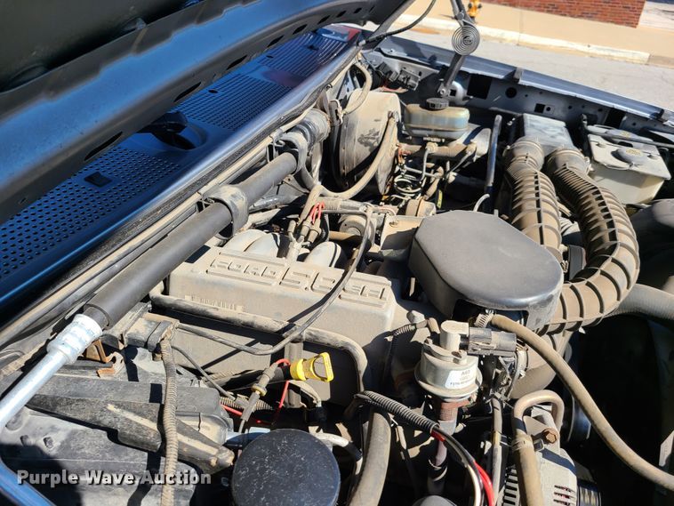 image for item GY9469 1996 Ford F250  pickup truck