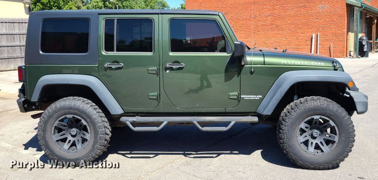 image for item GY9473 2009 Jeep Wrangler Rubicon Unlimited  SUV