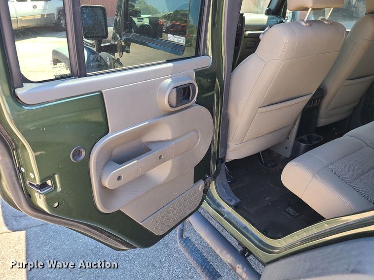 image for item GY9473 2009 Jeep Wrangler Rubicon Unlimited  SUV