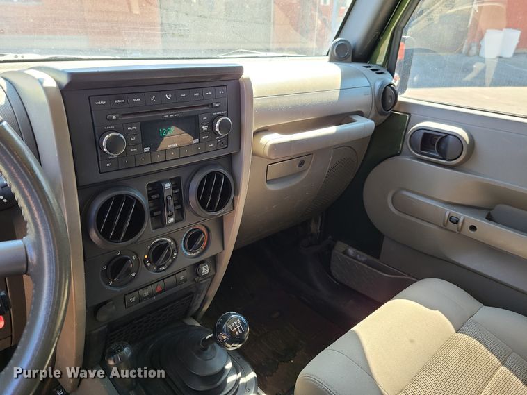 image for item GY9473 2009 Jeep Wrangler Rubicon Unlimited  SUV