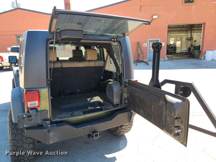 image for item GY9473 2009 Jeep Wrangler Rubicon Unlimited  SUV