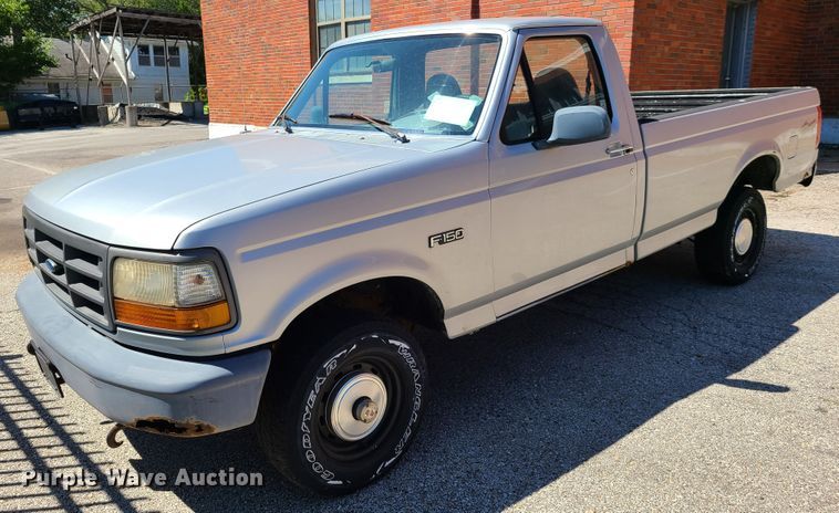 image for item GY9475 1996 Ford F150  pickup truck