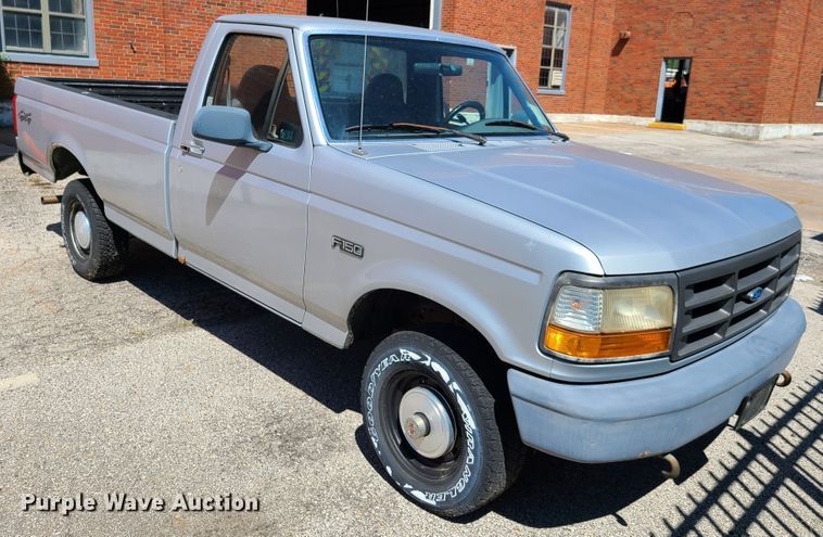 image for item GY9475 1996 Ford F150  pickup truck