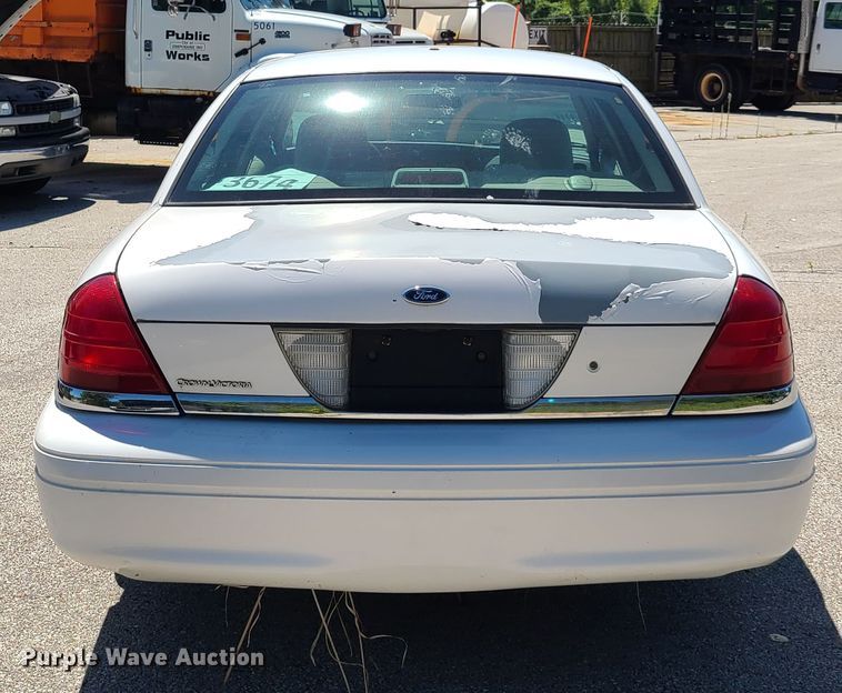 image for item GY9480 2006 Ford Crown Victoria