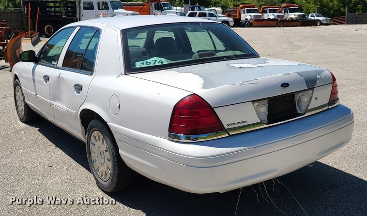 image for item GY9480 2006 Ford Crown Victoria
