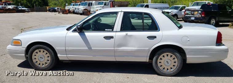 image for item GY9480 2006 Ford Crown Victoria