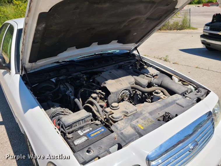 image for item GY9480 2006 Ford Crown Victoria