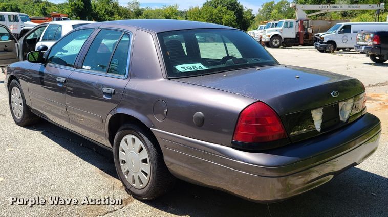 image for item GY9481 2007 Ford Crown Victoria Police Interceptor
