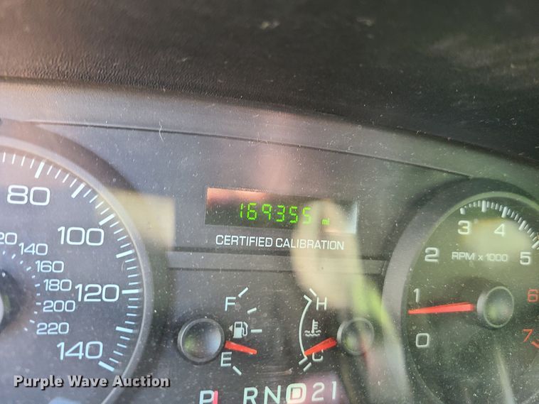 image for item GY9481 2007 Ford Crown Victoria Police Interceptor