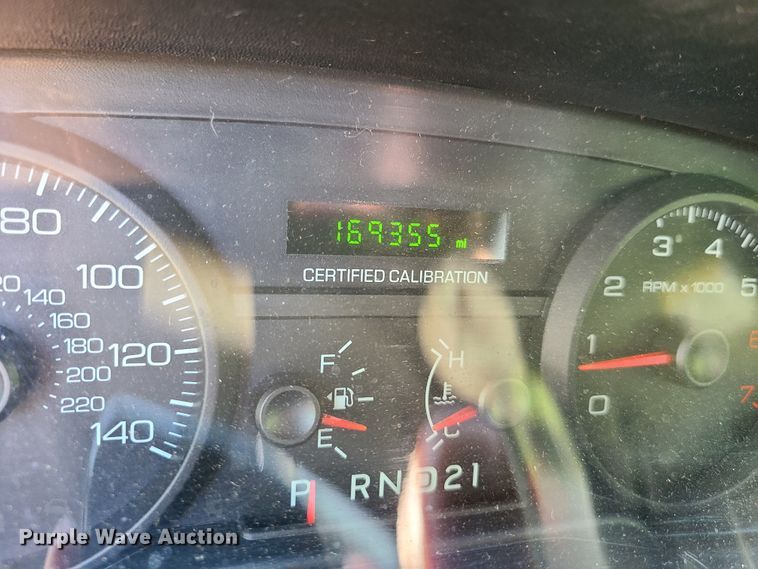 image for item GY9481 2007 Ford Crown Victoria Police Interceptor