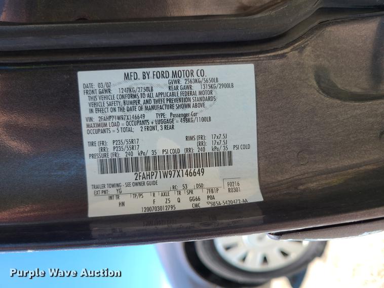 image for item GY9481 2007 Ford Crown Victoria Police Interceptor