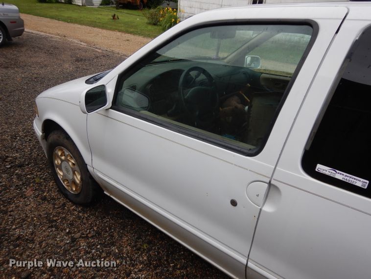 image for item HA9327 1998 Mercury Villager  van