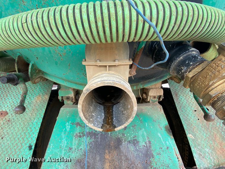 image for item HA9645 1989 Ford L8000  sewage pump truck