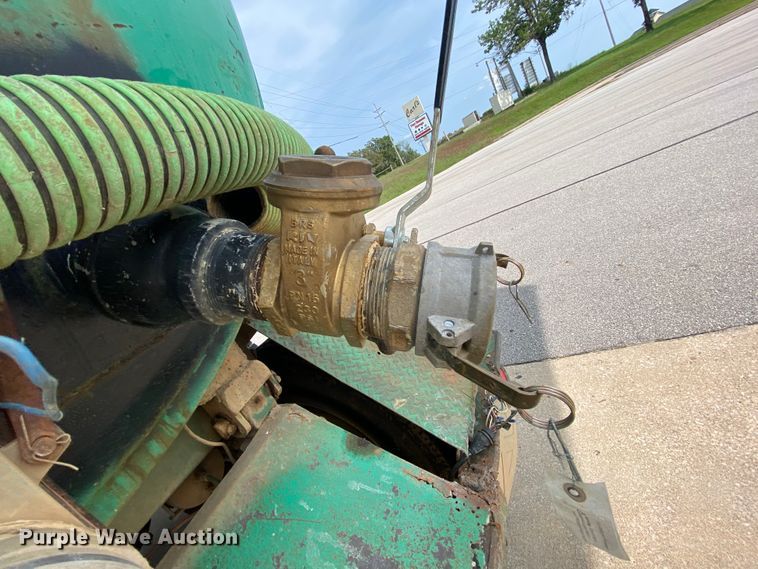 image for item HA9645 1989 Ford L8000  sewage pump truck