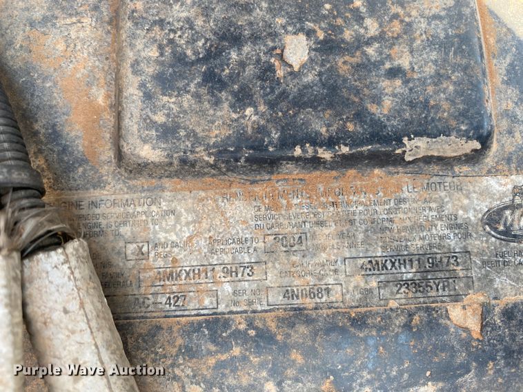 image for item HB9031 2005 Mack CXN613  semi truck