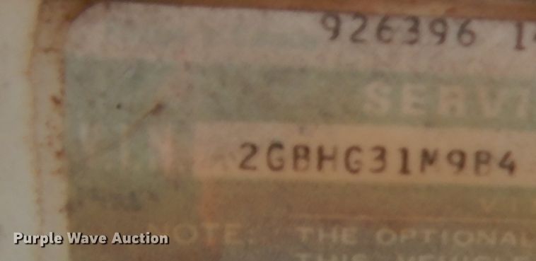 image for item HB9316 1981 Chevrolet G30  shuttle bus