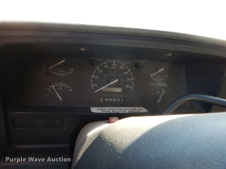 image for item HB9317 1995 Ford Econoline E350  ambulance