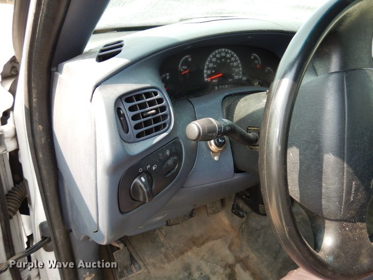 image for item HD9377 2000 Ford F150  pickup truck