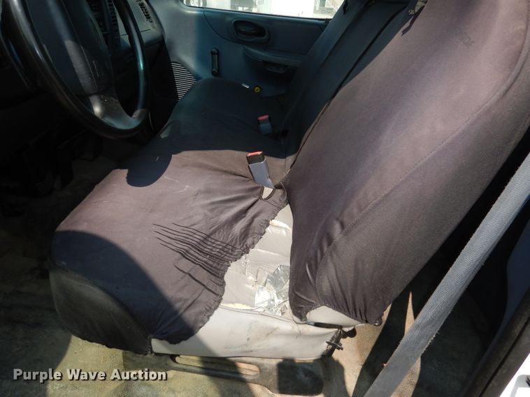 image for item HD9377 2000 Ford F150  pickup truck